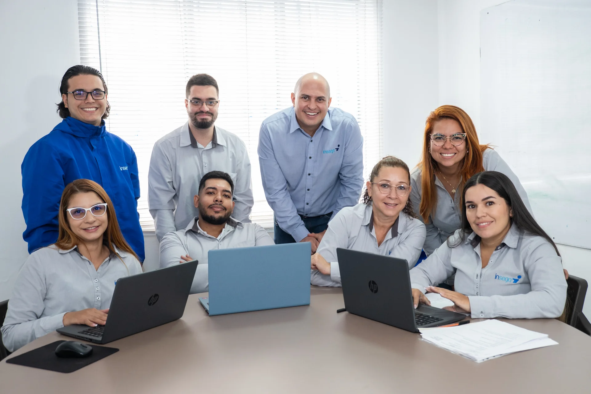 Equipo Insega durante el webinar sobre exportación a Estados Unidos, consultoría especializada en BPM y SST.